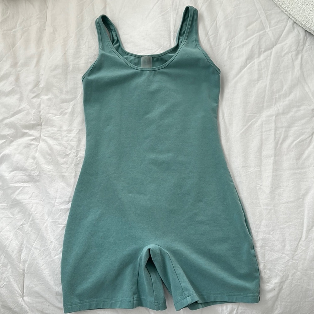 Aritzia Carrera Romper